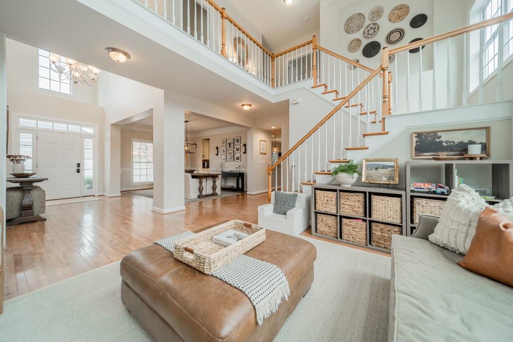 7604 Birchwalk Drive Huntersville, NC 28078 - Photo 8 of 37 a living room with furniture