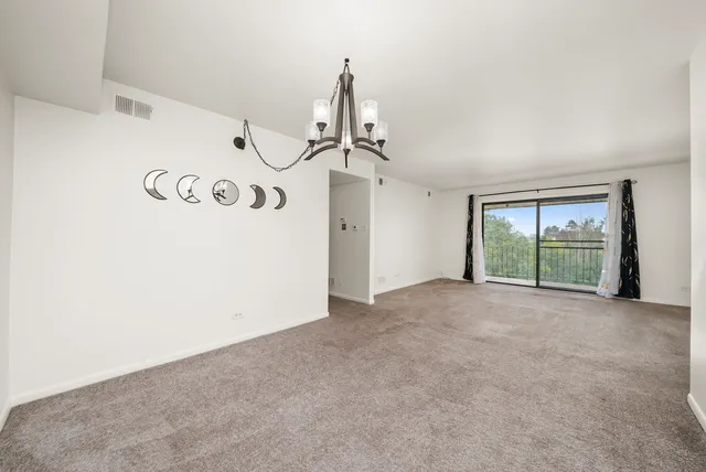 $174,900 | 9146 West 140th Street, Unit 3NE, Orland Park, IL 60462