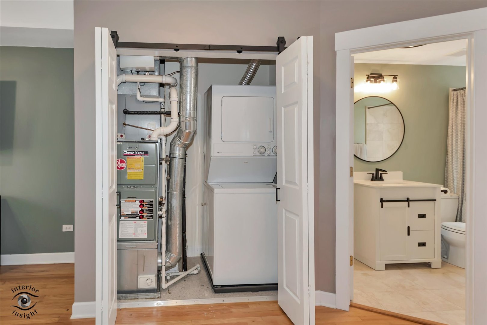 2537 Prairie Avenue, Unit 2E Evanston, IL 60201 - Photo 19 of 21 a view of walk in closet with clothes and shoes