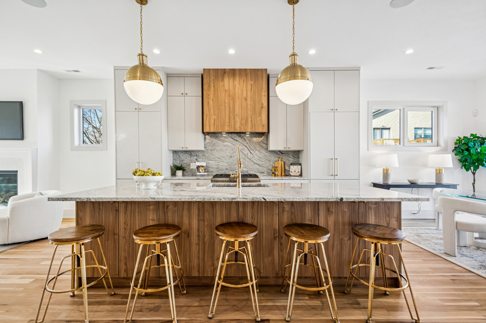 2246 West Lyndale Street, Unit 2 Chicago, IL 60647 - Photo 2 of 27 a large kitchen with a table and chairs in it