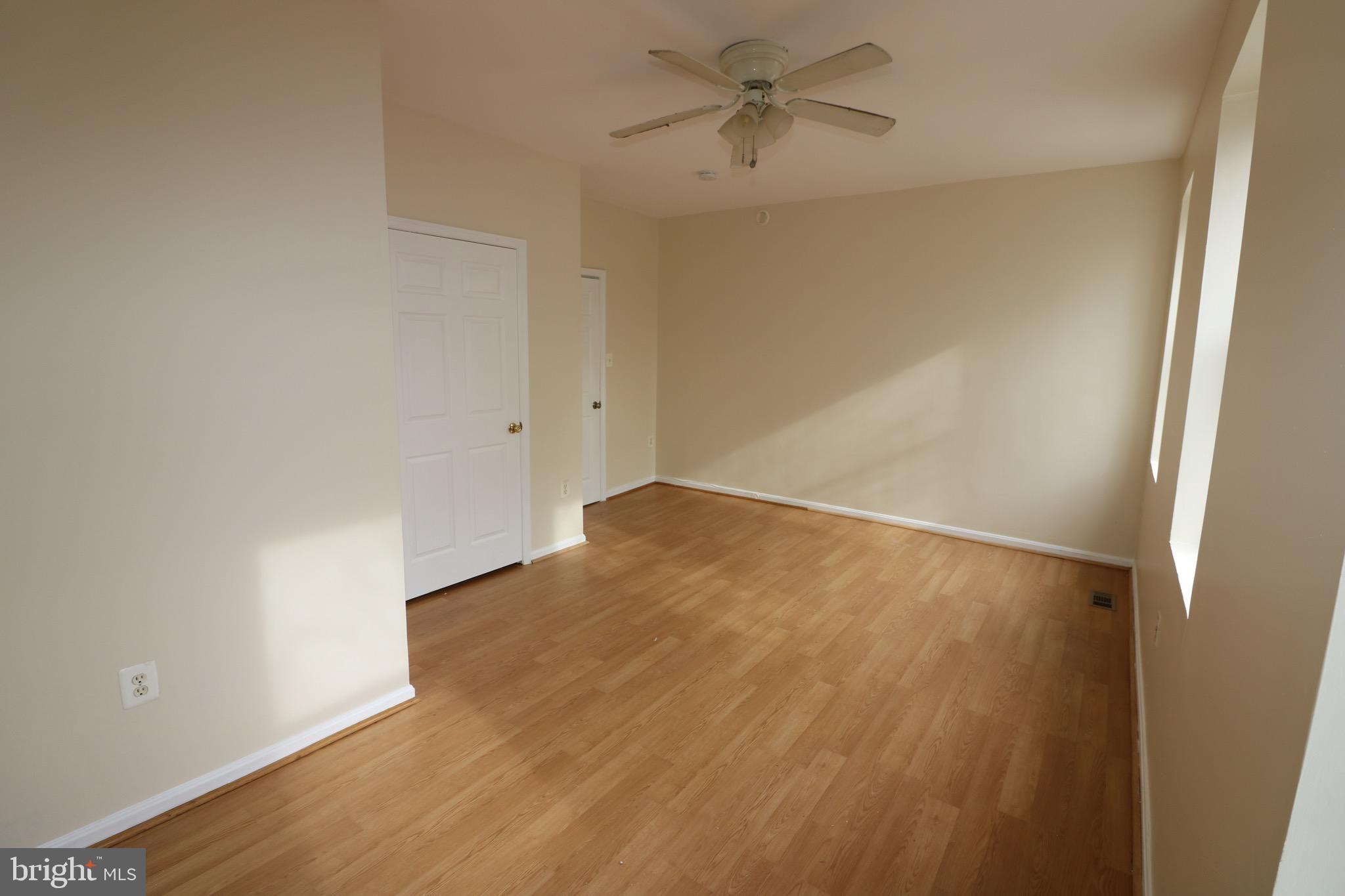 403 O Street Northwest Washington, DC 20001 - Photo 23 of 33 a view of an empty room