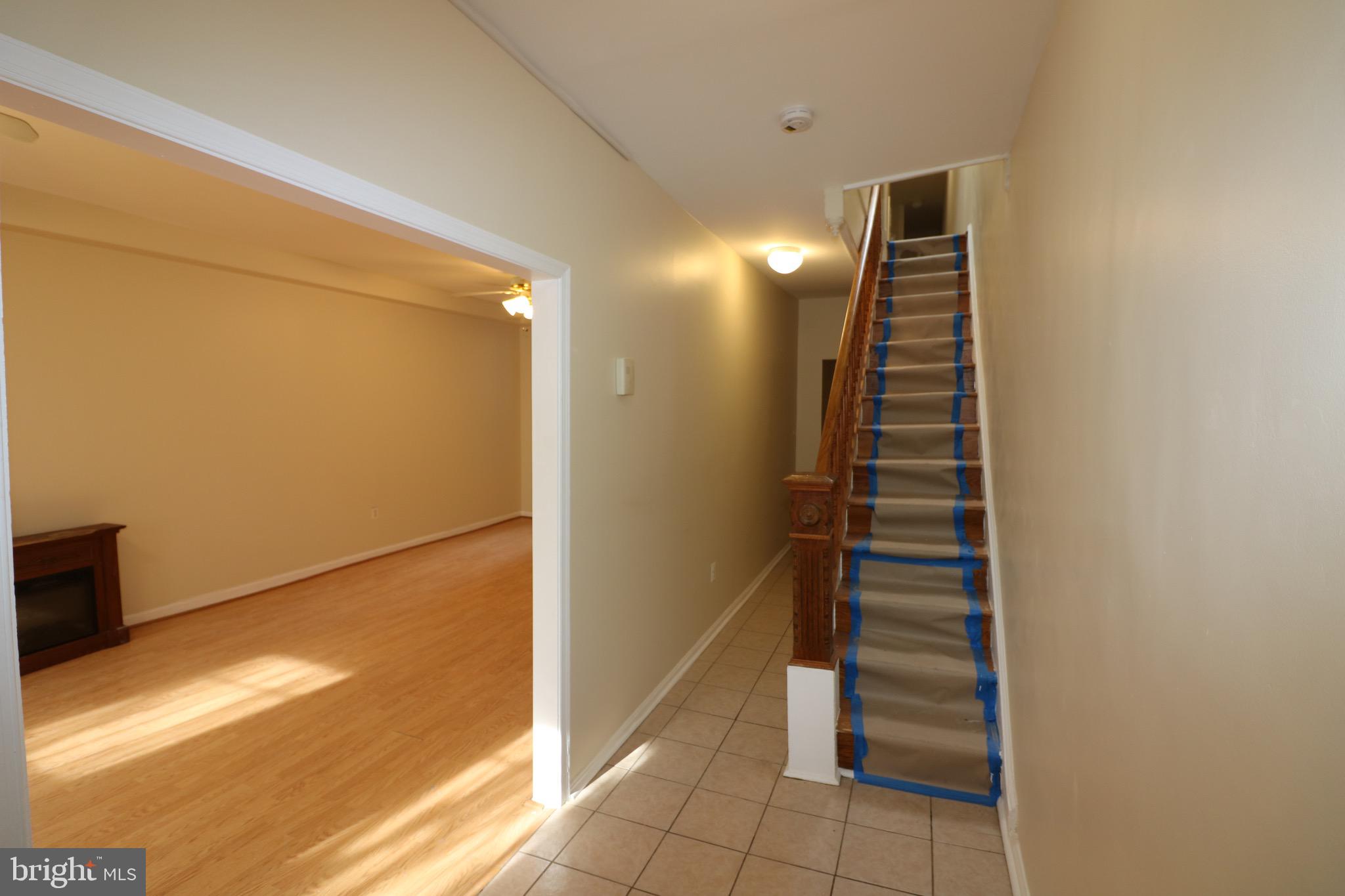 403 O Street Northwest Washington, DC 20001 - Photo 8 of 33 a view of entryway and hall