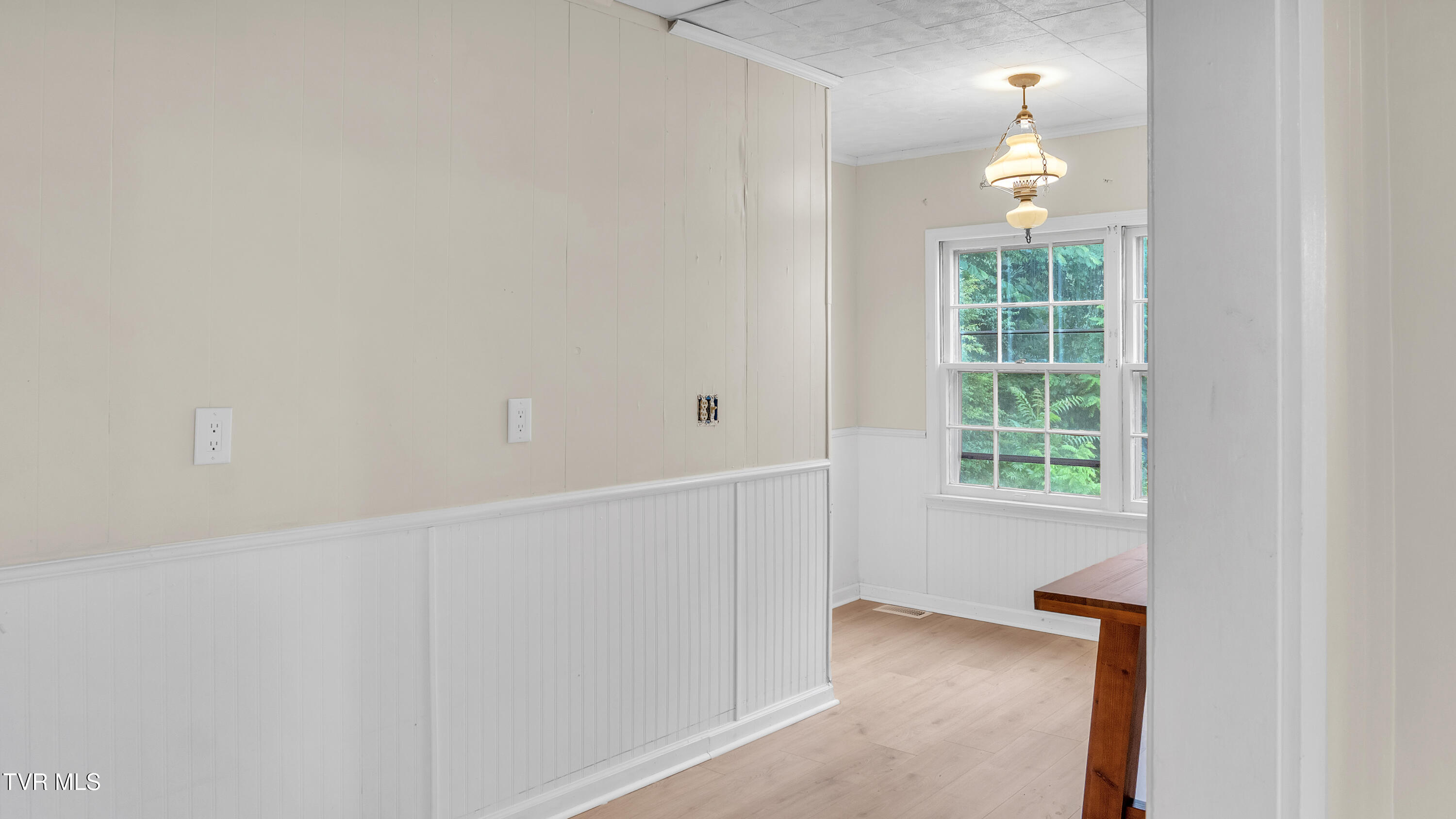 122 Hartley Road Elizabethton, TN 37643 - Photo 12 of 32 DSC07427
