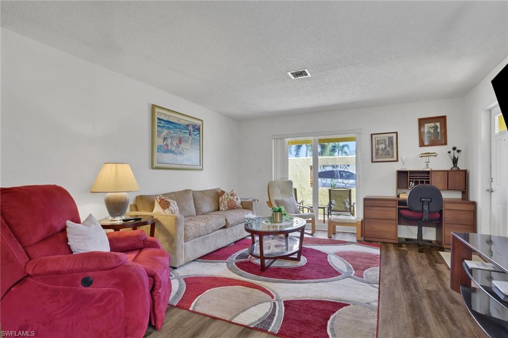 116 Harrison Road, Unit 3 Naples, FL 34112 - Photo 6 of 39 Gallery Image 6