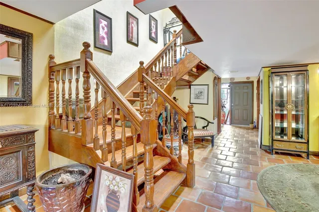 $499,900 | 20606 Northeast 7th Court, Unit 20606, Miami, FL 33179