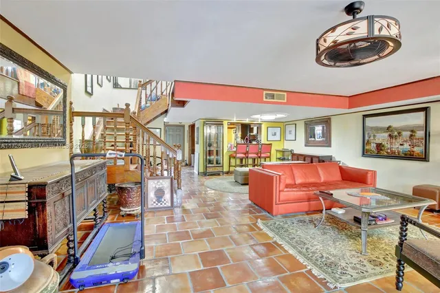 $499,900 | 20606 Northeast 7th Court, Unit 20606, Miami, FL 33179