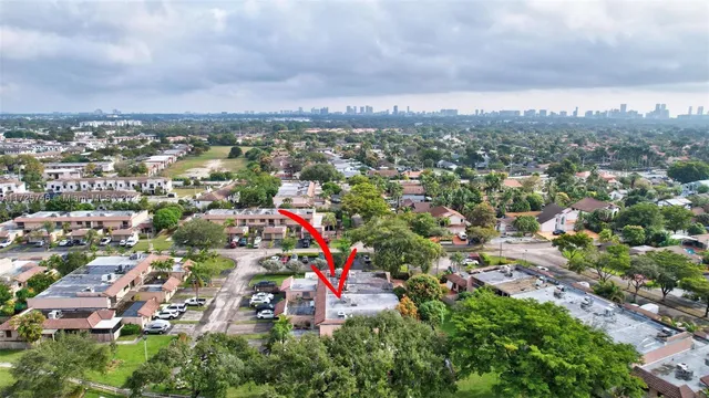 $499,900 | 20606 Northeast 7th Court, Unit 20606, Miami, FL 33179