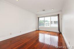 100 Cutter Mill Road, Unit 4V Great Neck, NY 11021 - Photo 20 of 23 Gallery Image 20