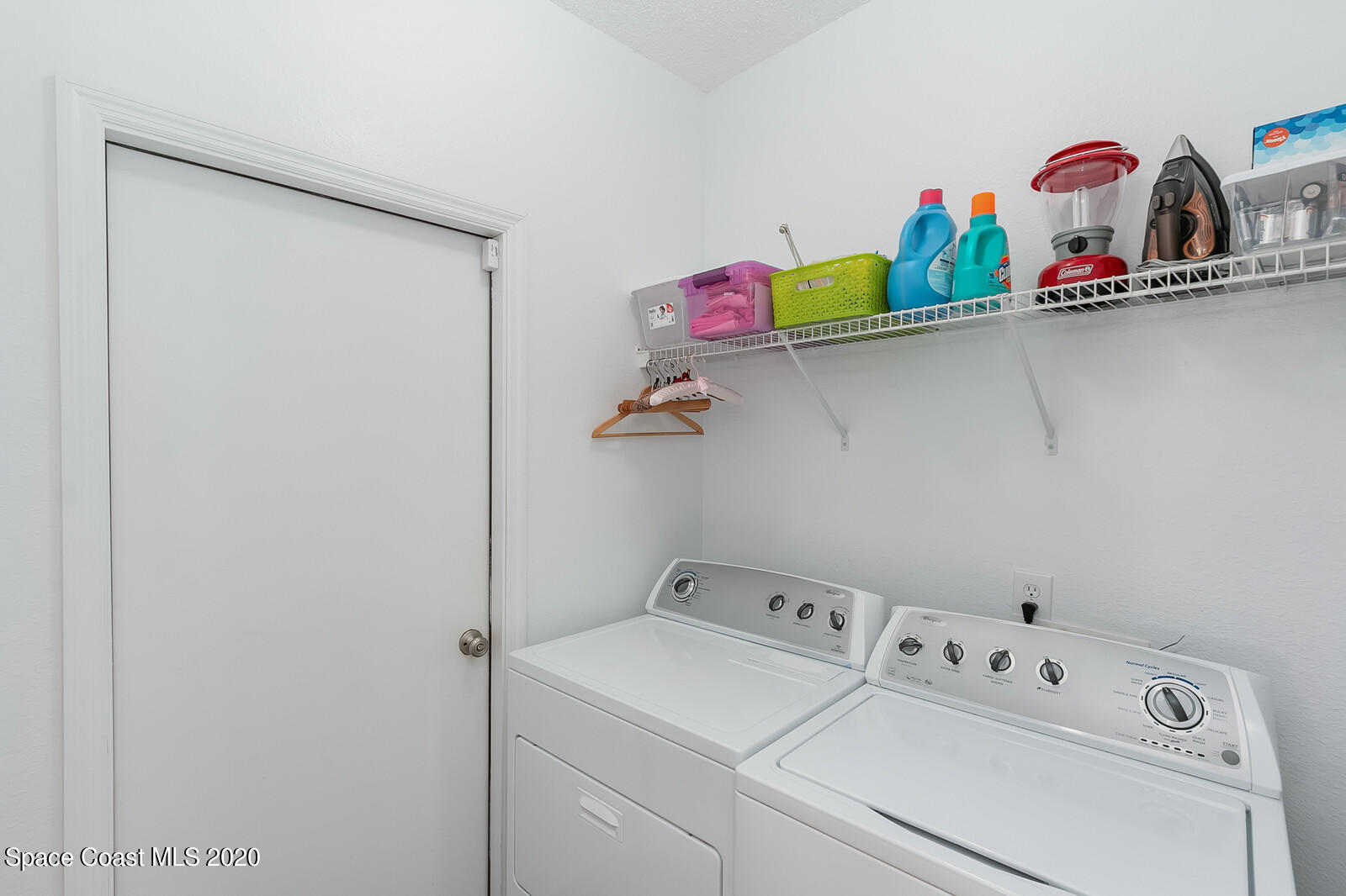 957 Riviera Point Drive Rockledge, FL 32955 - Photo 22 of 37 Laundry