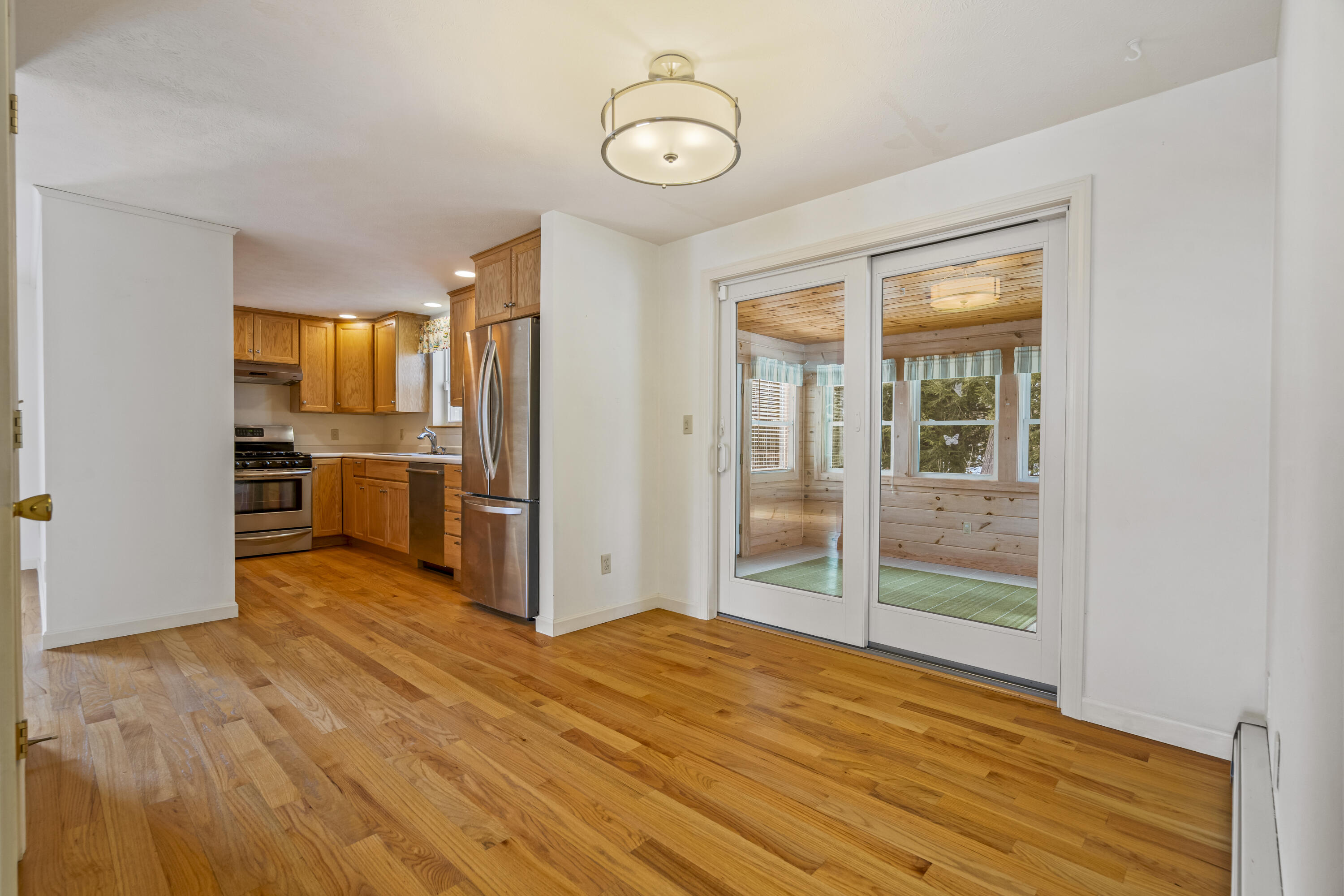 13 Merganser Street Westbrook, ME 04092 - Photo 17 of 40 Dining Area