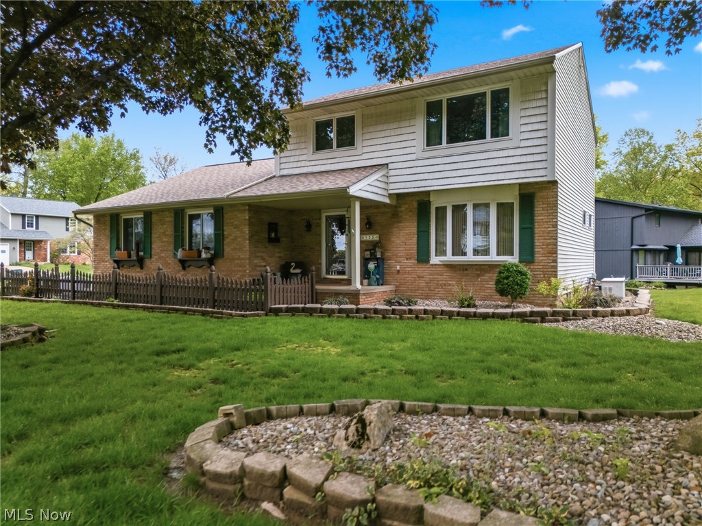 5133 Seaview Circle Northwest Canton, OH 44708 - Photo 2 of 30