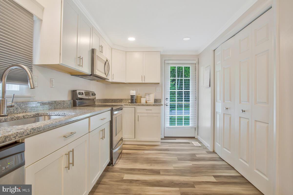 1435 Cox Neck Road Chester, MD 21619 - Photo 9 of 29
