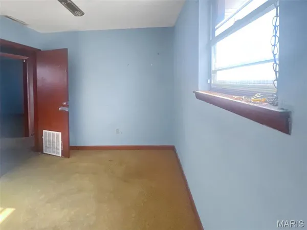 $49,900 | 170 Lee Avenue, Sikeston, MO 63801