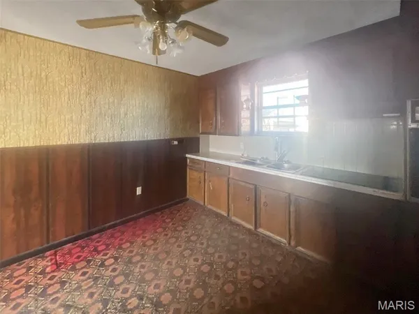 $49,900 | 170 Lee Avenue, Sikeston, MO 63801