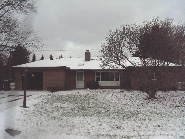 3211 Hickory Lawn Road Rochester, MI 48307 - Photo 1 of 6 FRONT