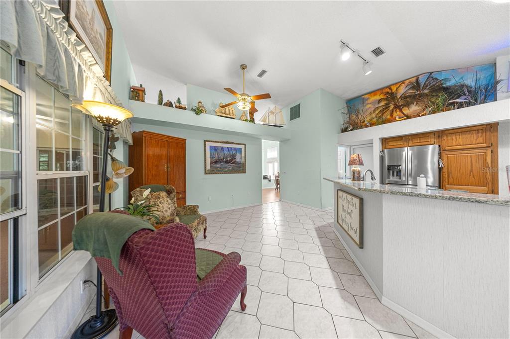 11451 Southwest 82nd Court Road Ocala, FL 34481 - Photo 10 of 33 Gallery Image 10