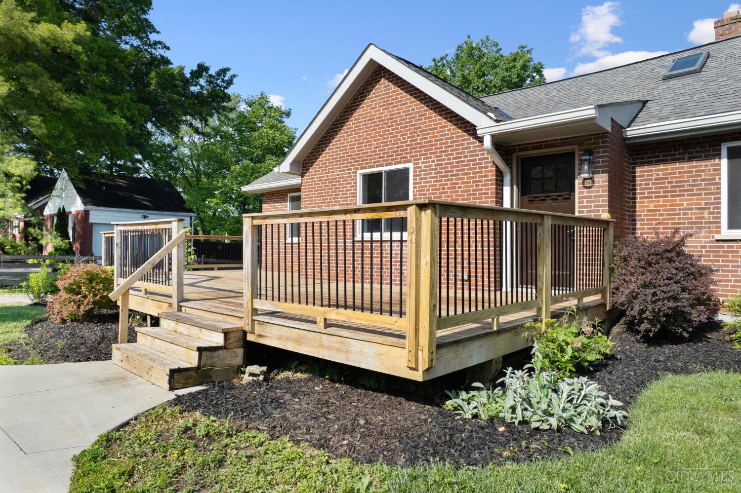 2183 8 Mile Road Cincinnati, OH 45244 - Photo 4 of 54