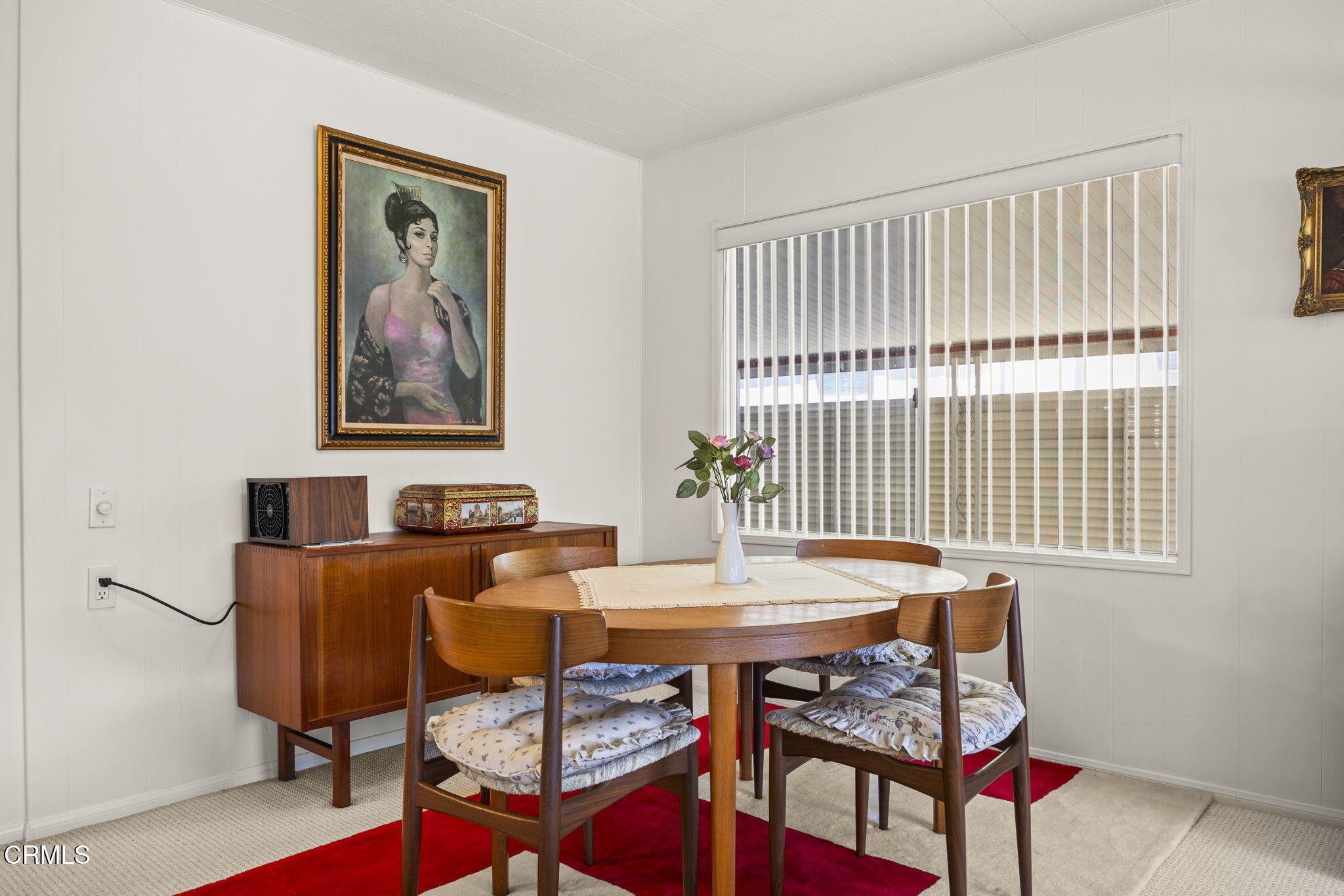 250 East Telegraph Road, Unit 83 Fillmore, CA 93015 - Photo 11 of 49 Dining Area