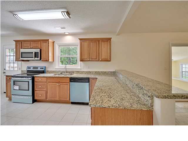 8458 Delhi Road North Charleston, SC 29406 - Photo 3 of 20 Additional Photo