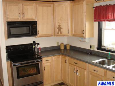 6437 Butt Road Fort Wayne, IN 46818 - Photo 10 of 19