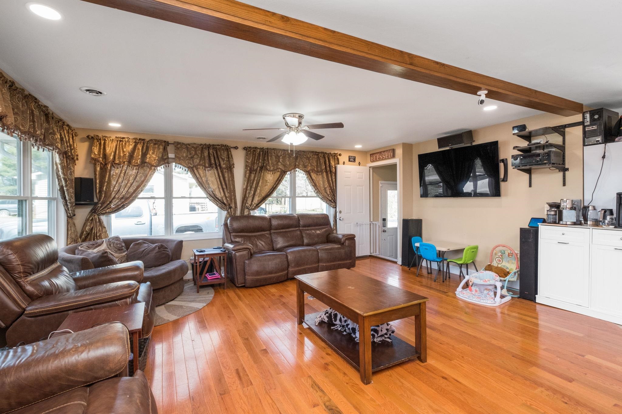 8208 George Wine Road Bridgewater, VA 22812 - Photo 2 of 27