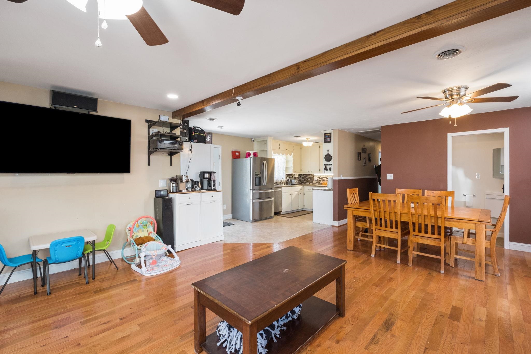 8208 George Wine Road Bridgewater, VA 22812 - Photo 3 of 27