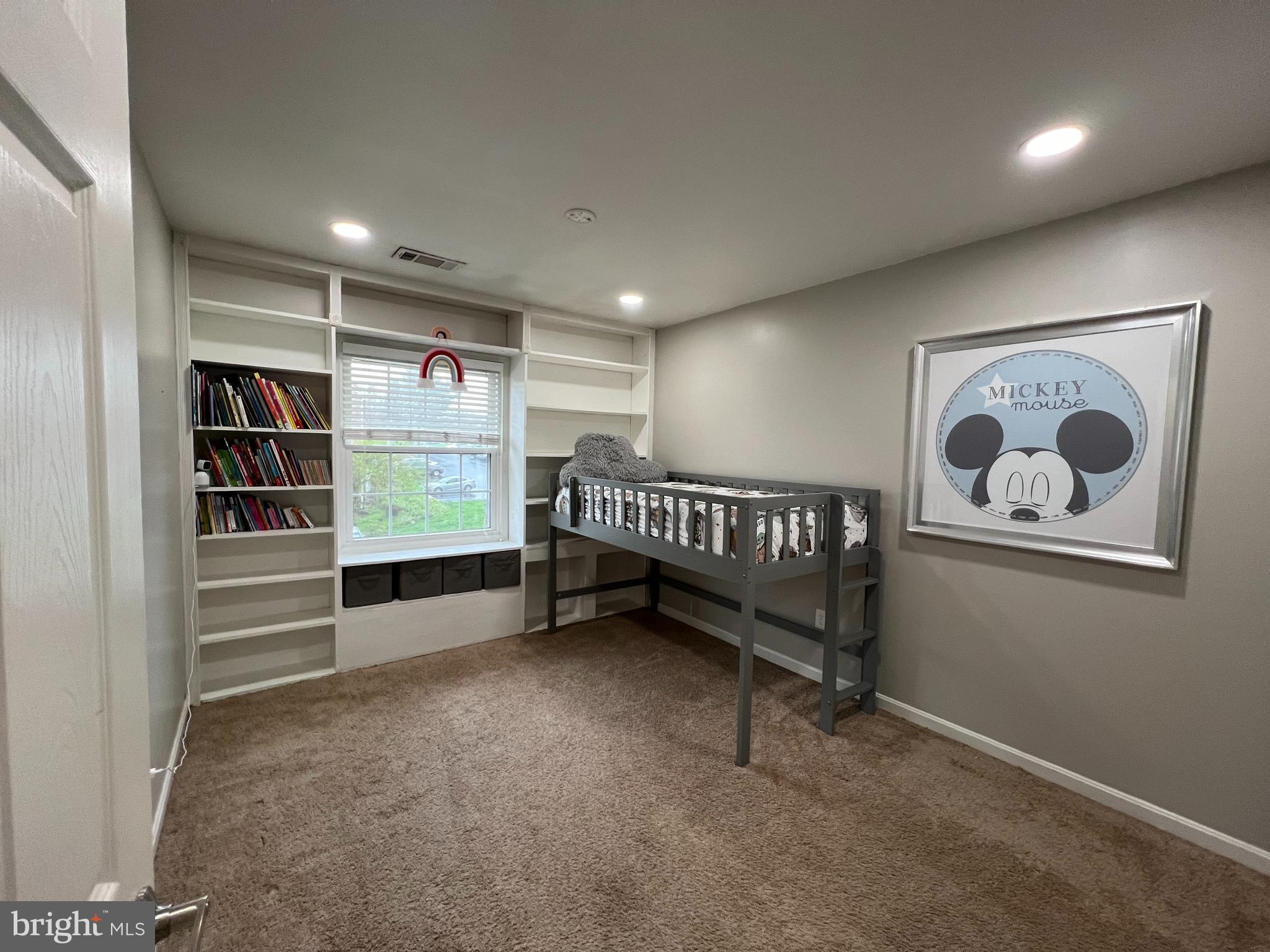 5800 F Torington Drive, Unit 837 Springfield, VA 22152 - Photo 12 of 31 Built-in Bookcases Bedroom 2