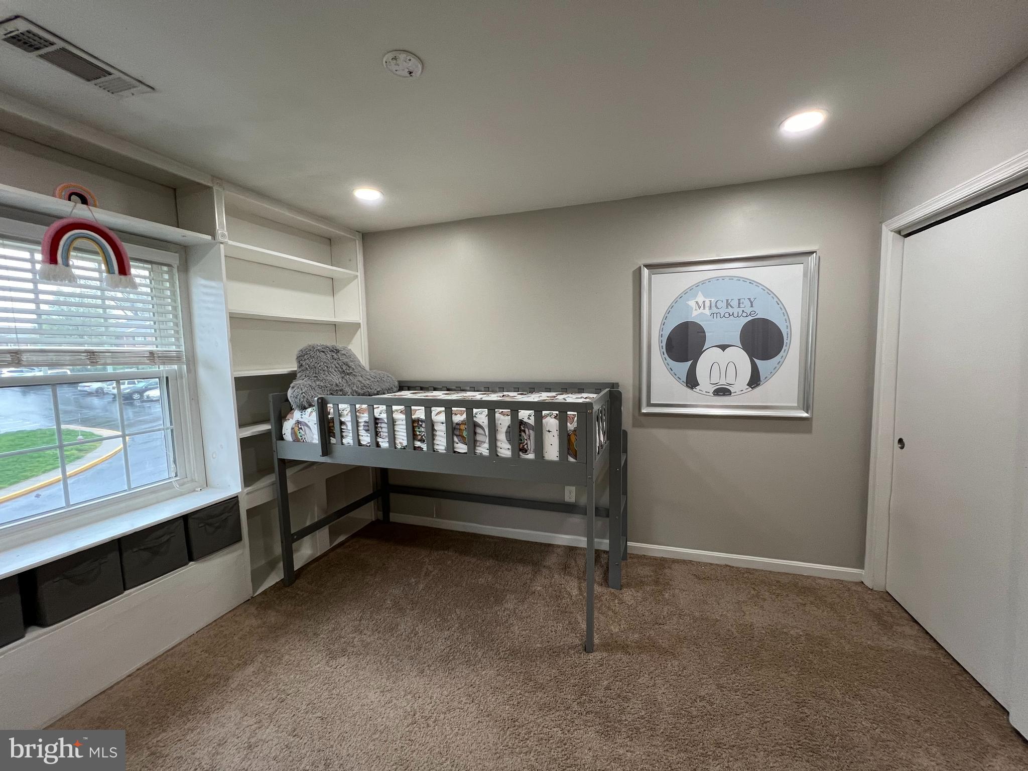 5800 F Torington Drive, Unit 837 Springfield, VA 22152 - Photo 13 of 31 Good size bedroom 2