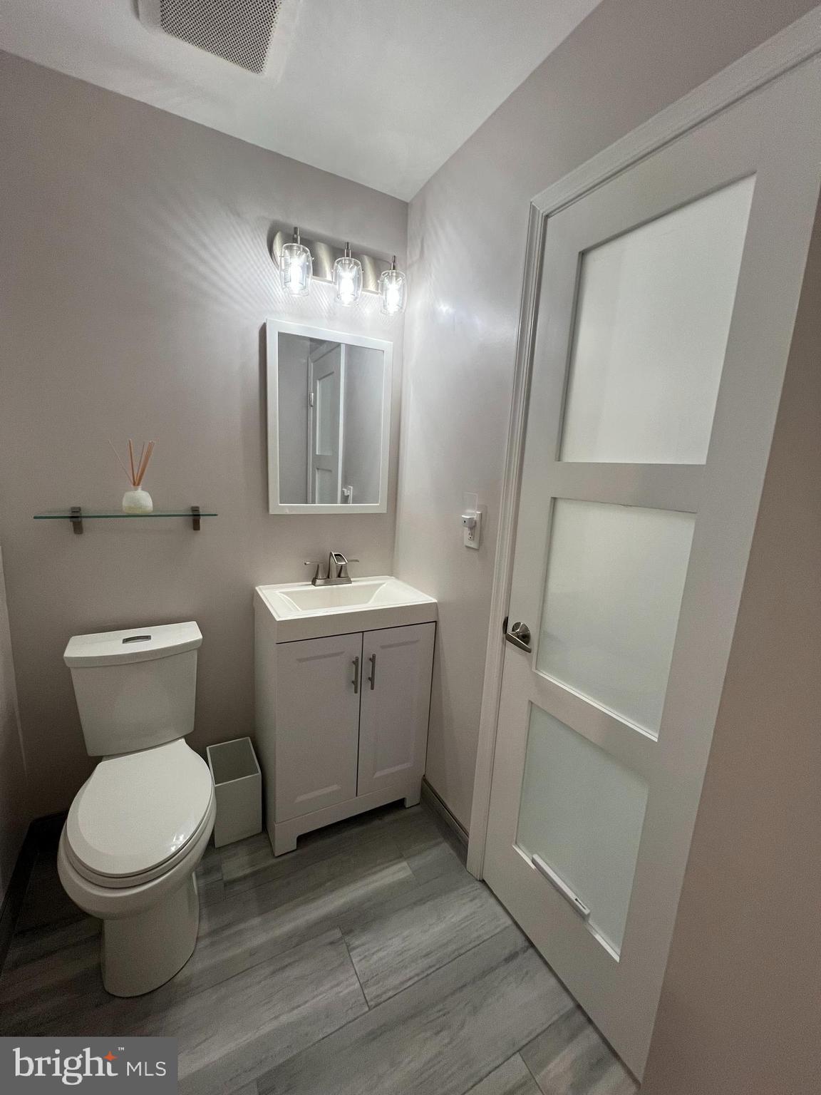 5800 F Torington Drive, Unit 837 Springfield, VA 22152 - Photo 21 of 31 Updated doors