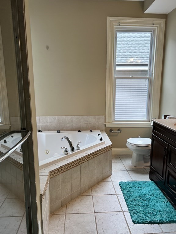 5 Greenley Place, Unit 2 Boston, MA 02130 - Photo 8 of 9