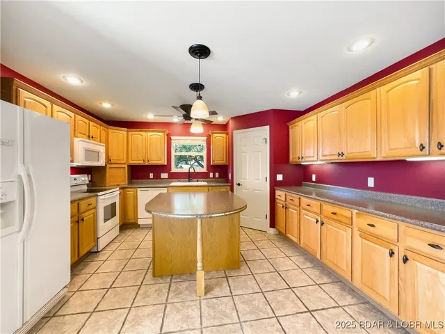 $499,000 | 46 Watkins Road, Camdenton, MO 65020