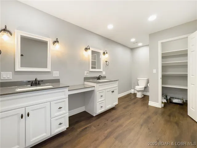 $499,000 | 46 Watkins Road, Camdenton, MO 65020