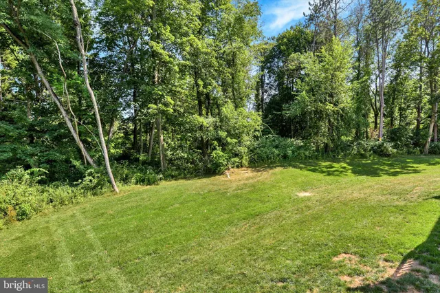 $359,000 | 156 Emma Circle, Harrisburg, PA 17112