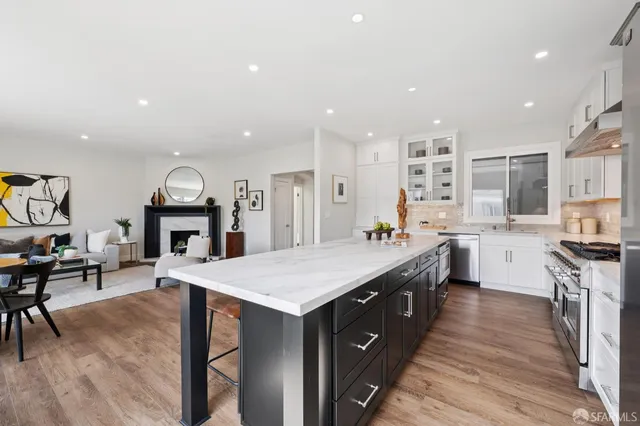 $1,395,000 | 26 Valerton Court, San Francisco, CA 94112