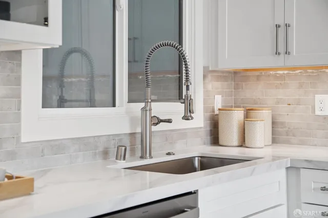 $1,395,000 | 26 Valerton Court, San Francisco, CA 94112