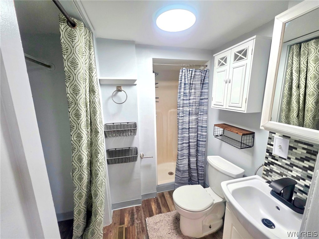 29 York Street Evans, NY 14006 - Photo 39 of 48 Studio bathroom