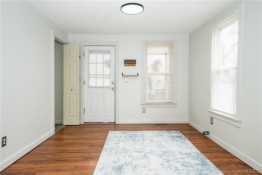 29 York Street Evans, NY 14006 - Photo 8 of 48