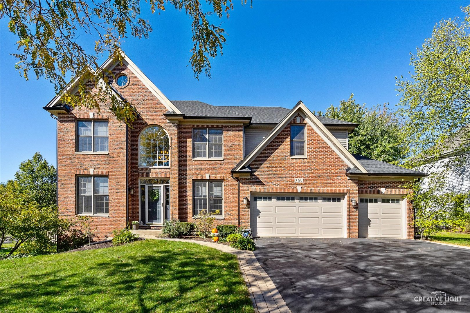 369 Stafney Drive Batavia, IL 60510 - Photo 1 of 38