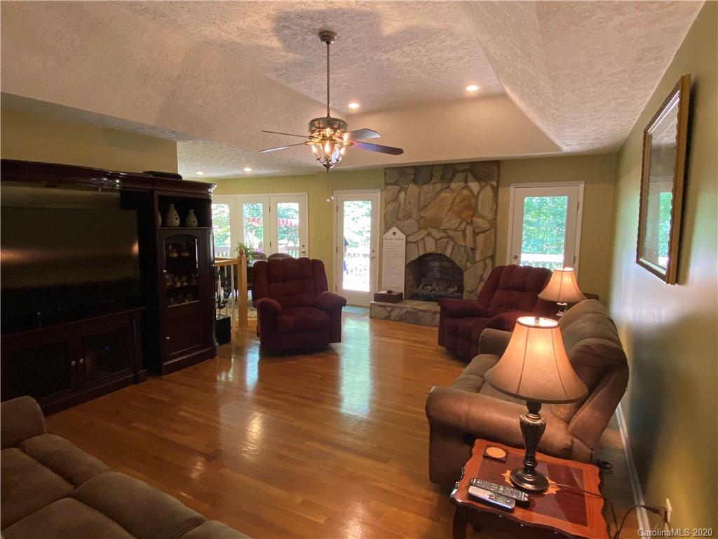 1915 Rucker Road Shelby, NC 28152 - Photo 8 of 38 Gallery Image 8