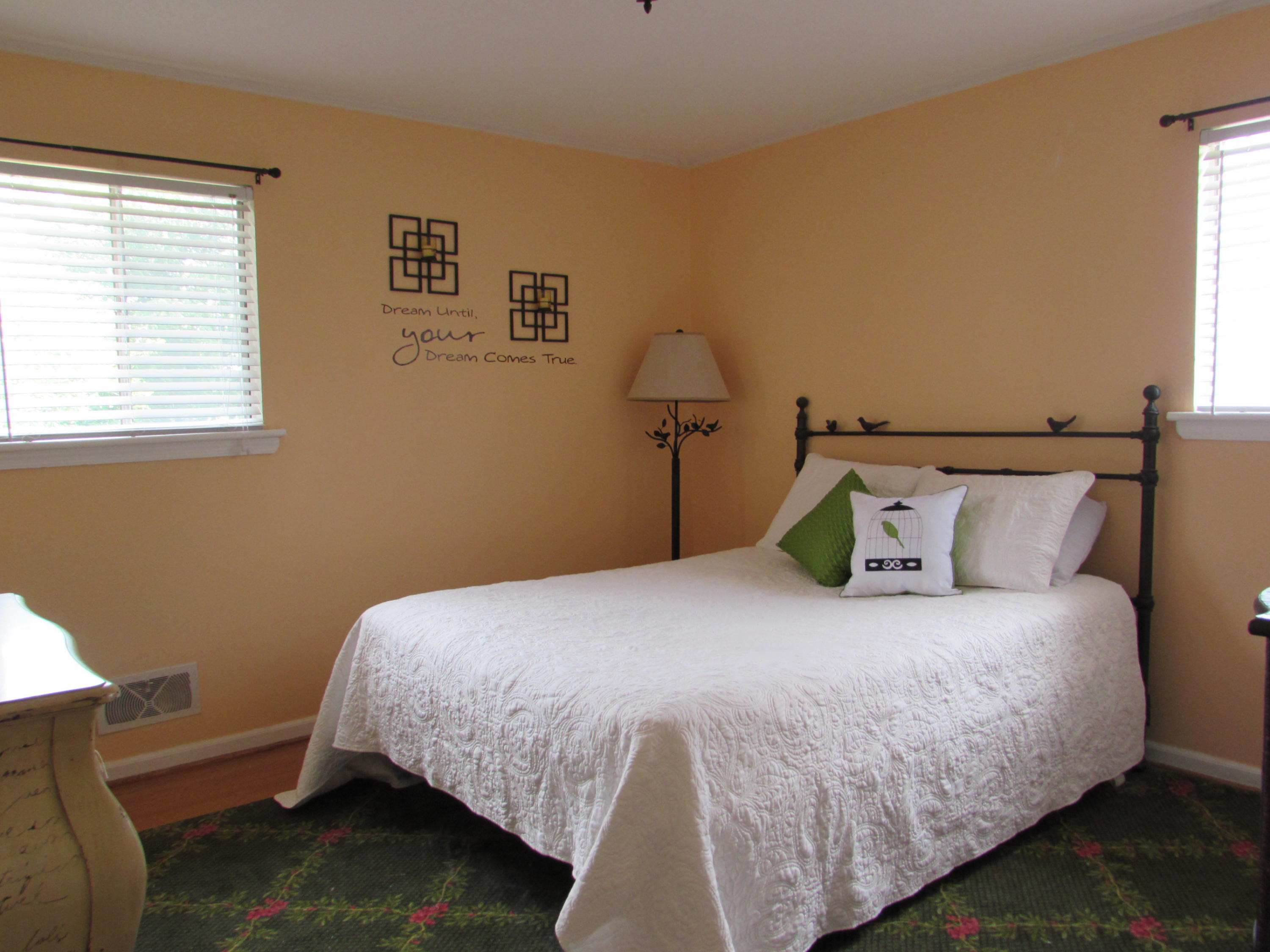 639 Timberidge Road Vinton, VA 24179 - Photo 10 of 25 Bedroom #1