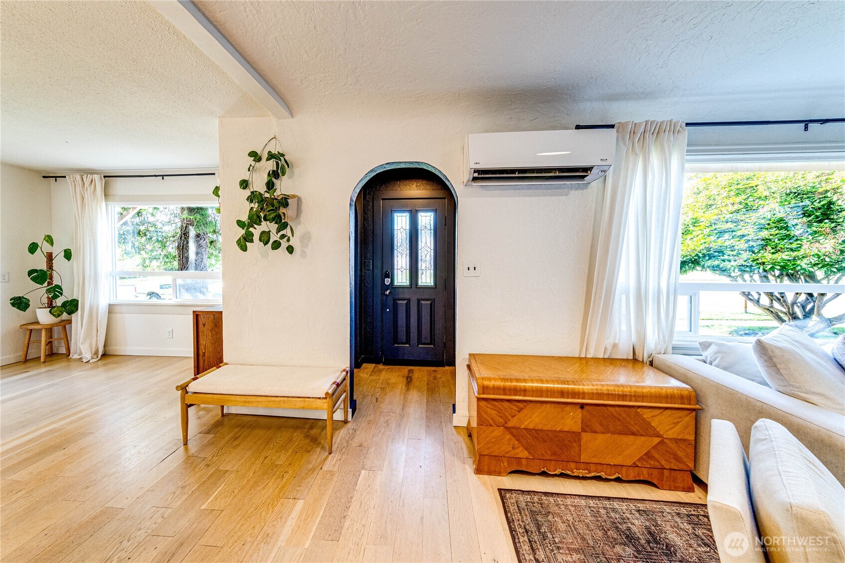 231 West 4th Street Port Angeles, WA 98362 - Photo 5 of 40 a living room with furniture and wooden floor