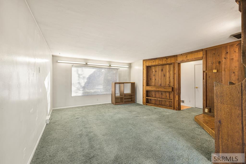 396 West 2nd South Rigby, ID 83442 - Photo 5 of 59