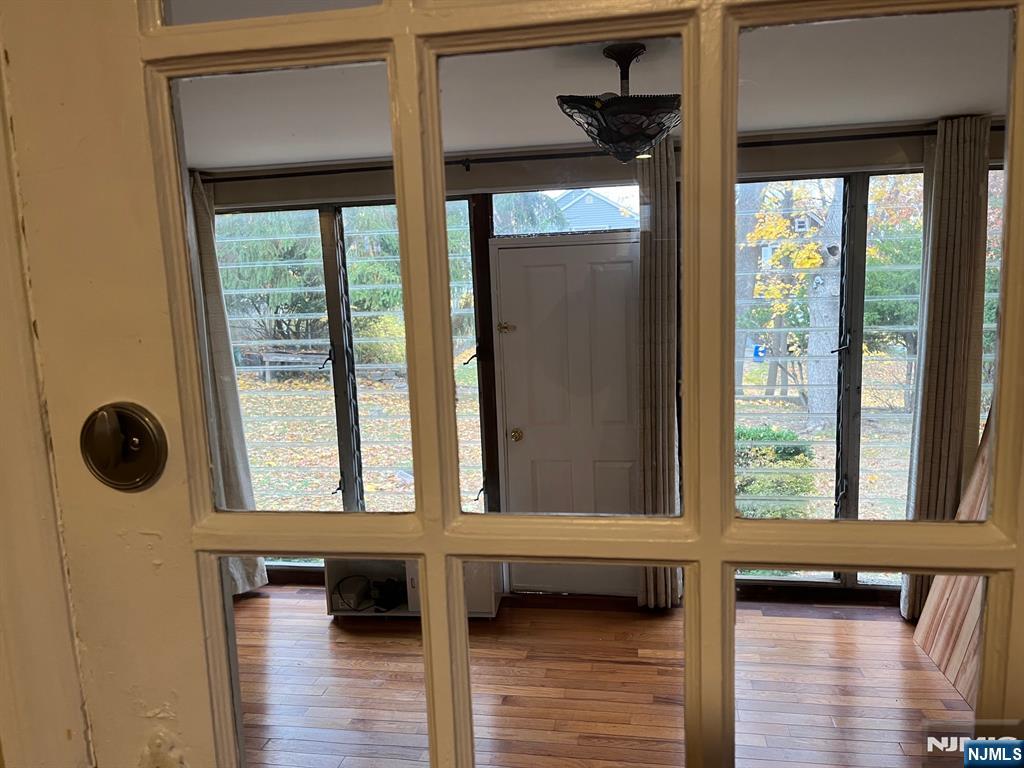 162 Union Place Ridgefield Park, NJ 07660 - Photo 5 of 21