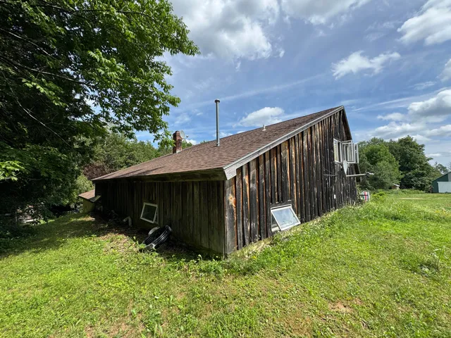 $289,900 | 1698 Exeter Road, Exeter, ME 04435