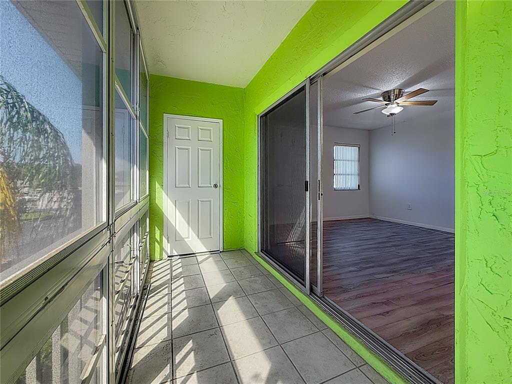 379 South McMullen Booth Road, Unit 76 Clearwater, FL 33759 - Photo 25 of 39 a view of an entryway