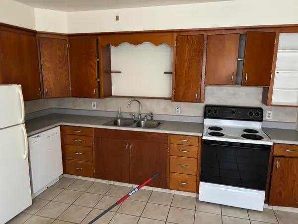 $769,999 | 190 Maple Street, Concord, MI 49237