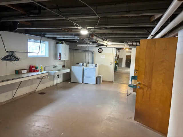 $799,999 | 190 Maple Street, Concord, MI 49237