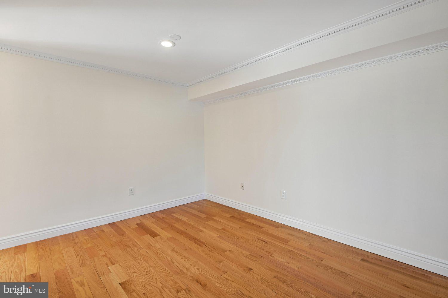 7 Drawbridge Court Baltimore, MD 21228 - Photo 11 of 65 Dining Room