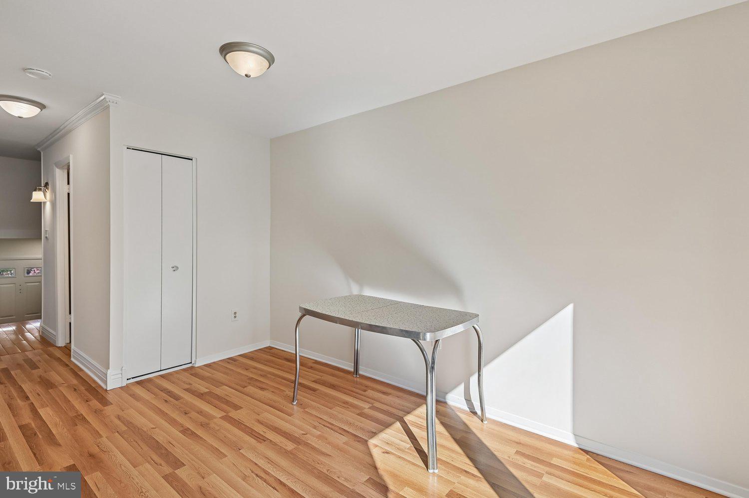 7 Drawbridge Court Baltimore, MD 21228 - Photo 21 of 65 Breakfast Area