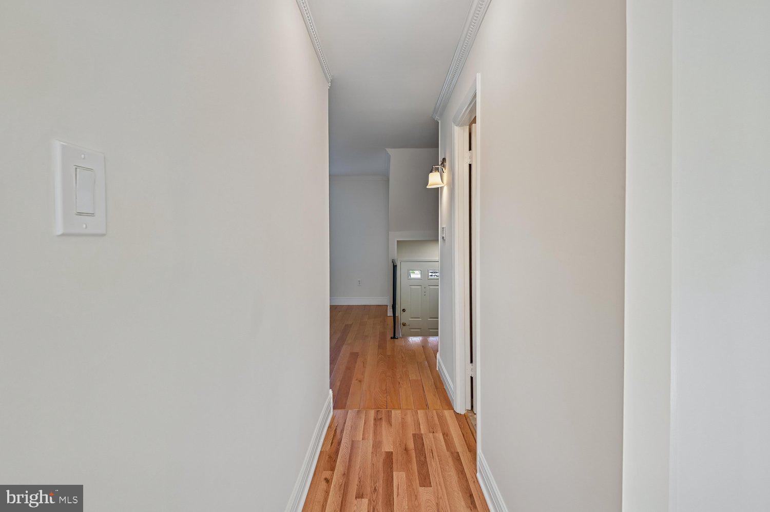 7 Drawbridge Court Baltimore, MD 21228 - Photo 24 of 65 Hall